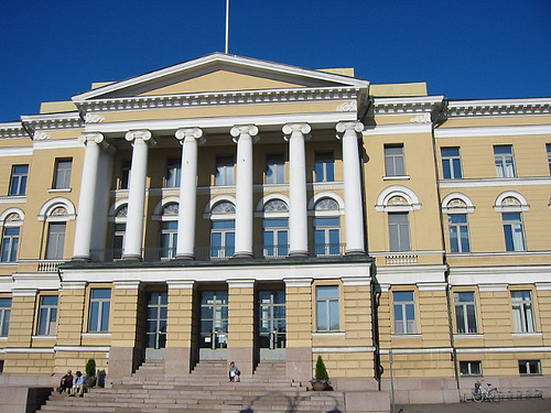 Хельсинкский университет{{en: University of Helsinki}}